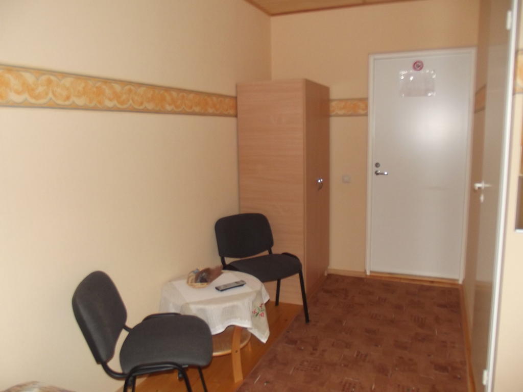 Kure Guesthouse Rahinge Quarto foto