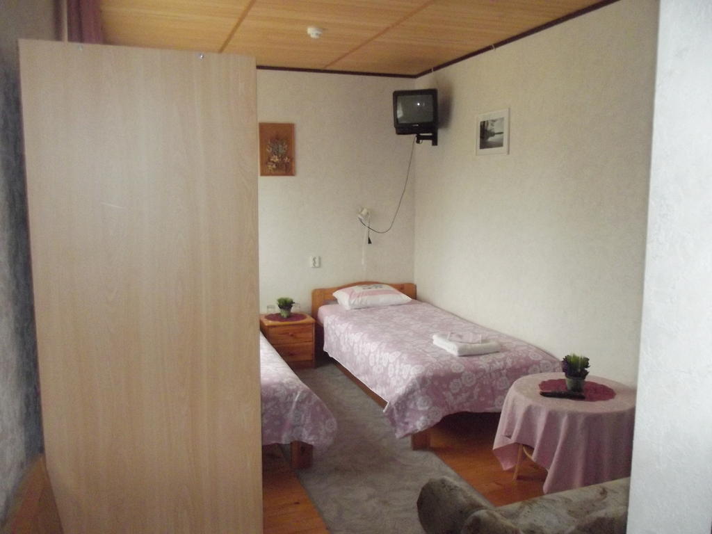 Kure Guesthouse Rahinge Exterior foto